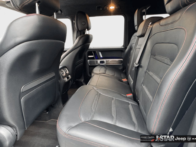 Used 2021 Mercedes-Benz G 63 AMG 4MATIC w/ G Manufaktur Interior Package image 17