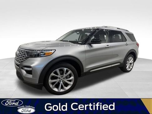 Certified 2024 Ford Explorer Platinum w/ Technology Package AWD/4WD image 1