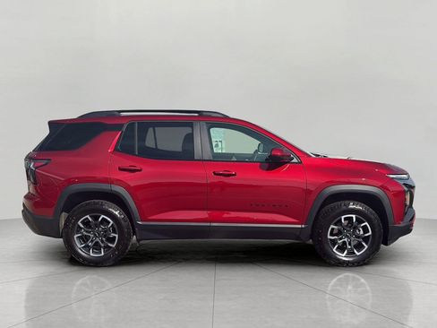Certified 2026 Chevrolet Equinox ACTIV w/ Convenience Package III AWD/4WD image 2