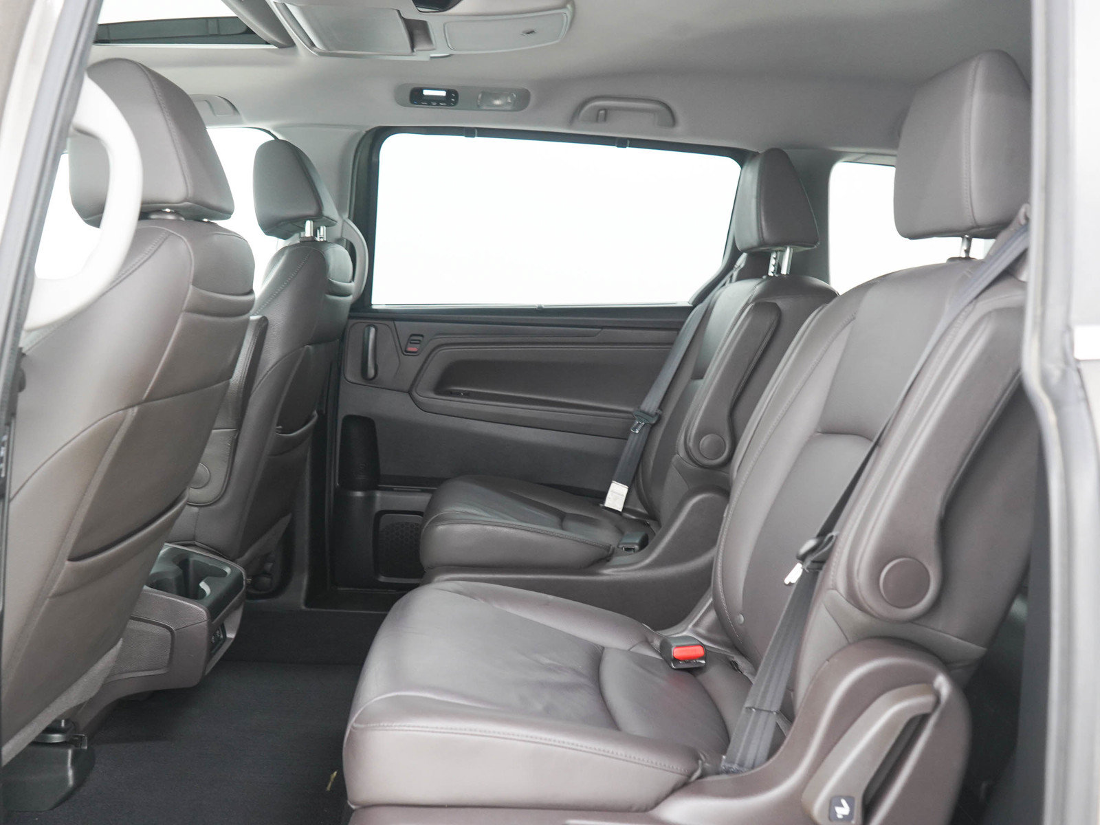 Used 2018 Honda Odyssey Touring image 16