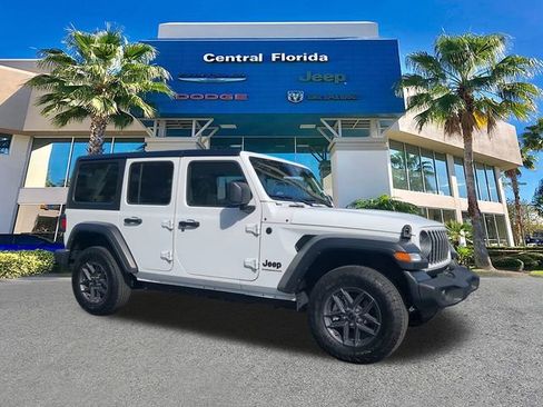 Certified 2025 Jeep Wrangler Unlimited Sport image 2