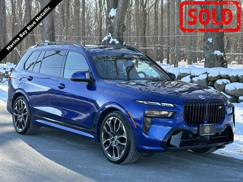 Used 2023 BMW X7 M60i w/ Executive Package image 1