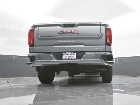 Used 2025 GMC Sierra 1500 SLT AWD/4WD image 22