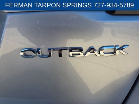 Used 2025 Subaru Outback 2.5i 4D Sport Utility image 17