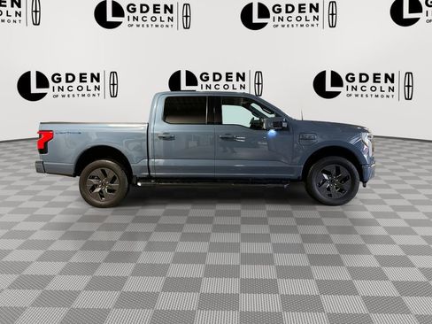 Used 2023 Ford F150 Lightning Lariat image 9