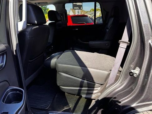 Used 2017 Chevrolet Tahoe Premier AWD/4WD image 31