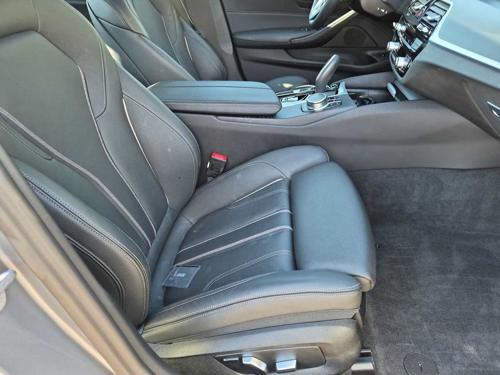 Used 2023 BMW 530e xDrive w/ Convenience Package AWD/4WD image 19