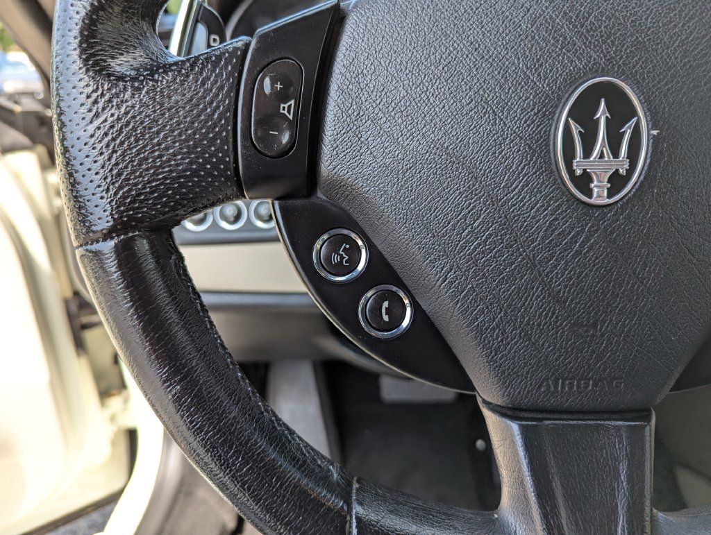 Used 2013 Maserati GranTurismo Convertible RWD image 16