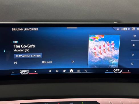 Used 2025 BMW X3 xDrive30i w/ Convenience Package image 18