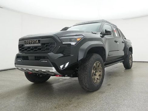 New 2025 Toyota Tacoma 4x4 Double Cab Hybrid image 4