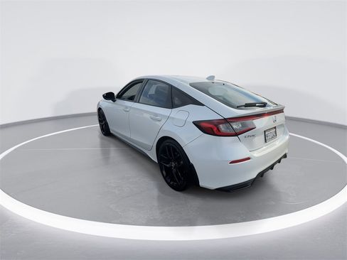 Used 2023 Honda Civic Sport image 11