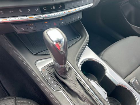 Used 2025 Cadillac CT4 Premium Luxury image 17