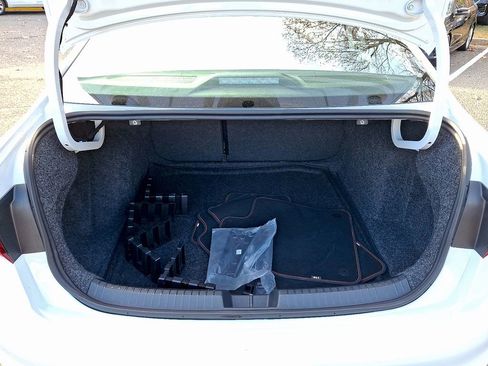 Certified 2025 Volkswagen Jetta GLI Autobahn image 29