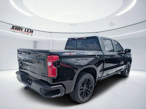 Used 2021 Chevrolet Silverado 1500 RST w/ Rally Edition AWD/4WD image 3