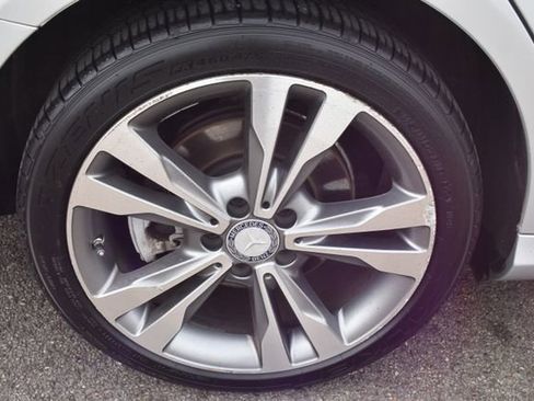 Used 2015 Mercedes-Benz C 300 4MATIC Sedan w/ Premium 1 Package image 47