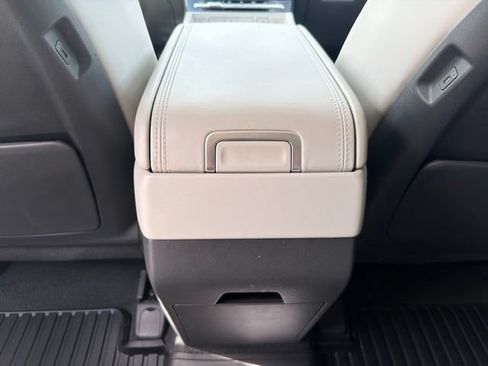 Used 2024 Hyundai Santa Fe Calligraphy AWD/4WD image 33