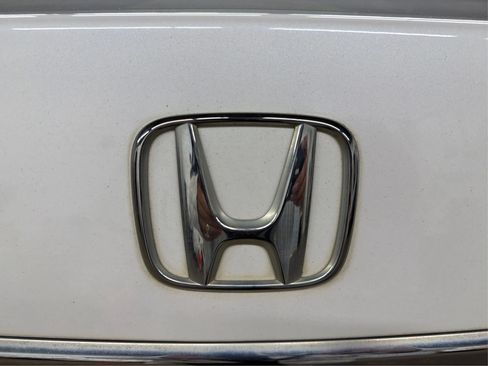 Used 2015 Honda Accord EX-L image 41