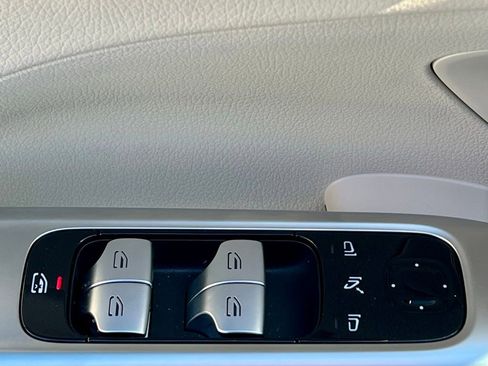 Certified 2023 Mercedes-Benz C 300 4MATIC Sedan image 30