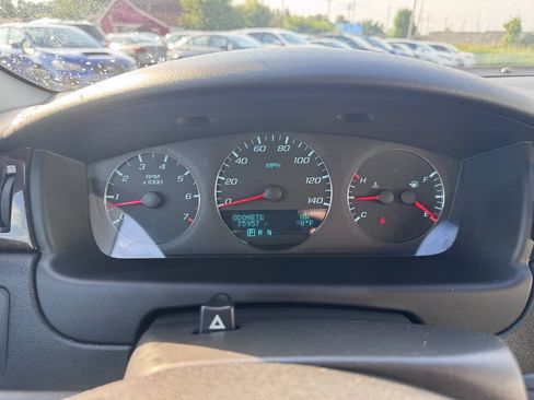 Used 2015 Chevrolet Impala LT w/ LT Sunroof Package FWD image 25