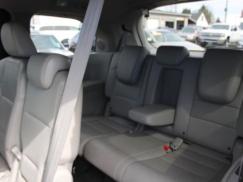 Used 2012 Honda Odyssey Touring Elite image 17