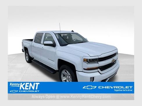 Used 2018 Chevrolet Silverado 1500 LT w/ All Star Edition AWD/4WD image 1