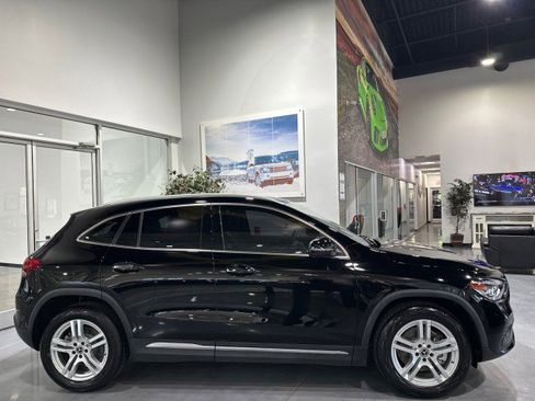 Used 2021 Mercedes-Benz GLA 250 4MATIC image 23