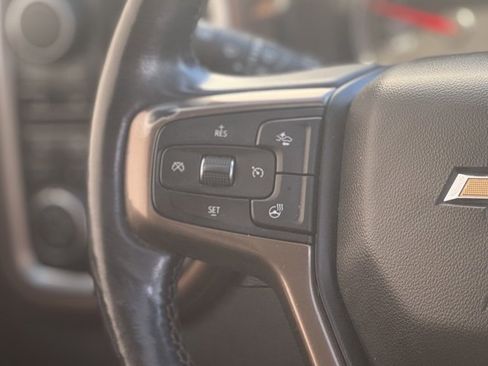 Used 2019 Chevrolet Silverado 1500 High Country image 35