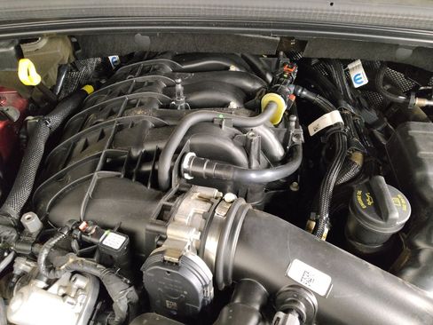 Used 2021 Jeep Grand Cherokee L Limited image 30