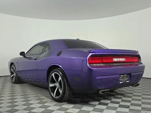 Used 2013 Dodge Challenger R/T RWD image 5