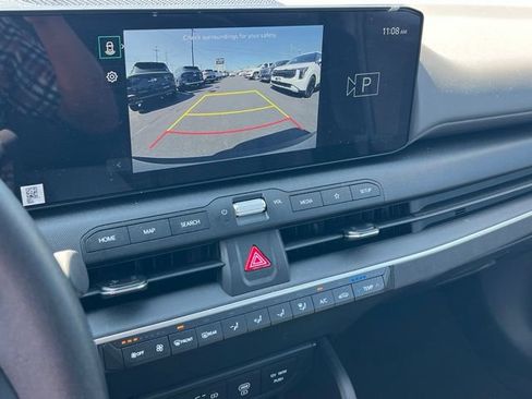 Certified 2025 Kia K4 FWD image 24