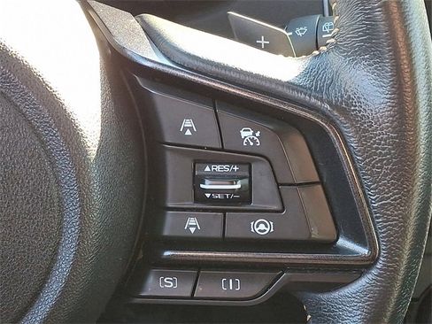 Used 2021 Subaru Crosstrek 2.5i Sport w/ Moonroof Package image 22