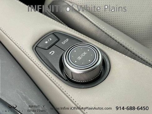 Certified 2023 INFINITI QX50 Luxe FWD image 21