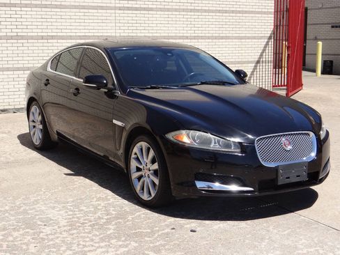 Used 2015 Jaguar XF Portfolio AWD/4WD image 1