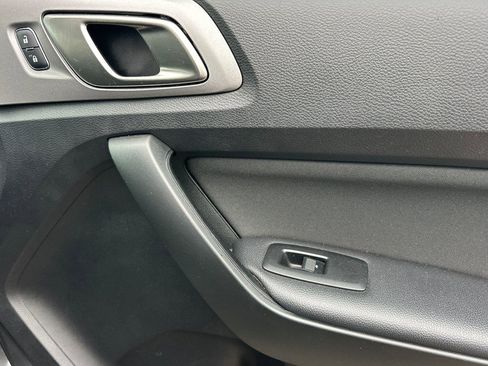 Used 2019 Ford Ranger XLT w/ Equipment Group 301A Mid image 17