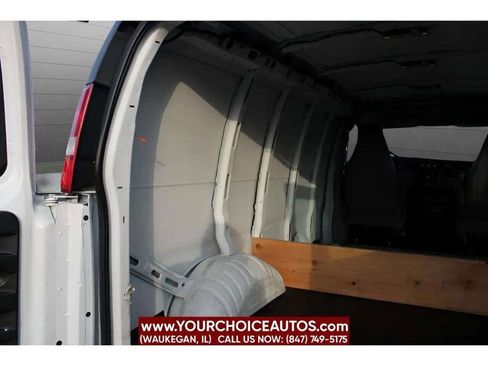 Used 2021 GMC Savana 2500 w/ Driver Convenience Package image 15