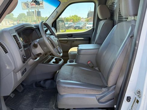 Used 2020 Nissan NV 3500 SV w/ Navigation Package RWD image 8