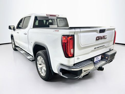 Used 2021 GMC Sierra 1500 SLT w/ SLT Premium Package AWD/4WD image 7