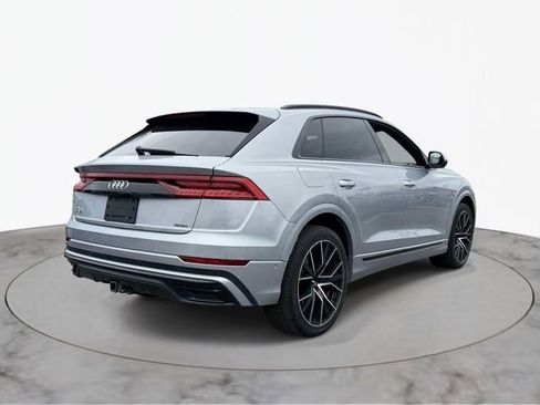 Used 2019 Audi Q8 Prestige w/ Adaptive Chassis Package AWD/4WD image 6