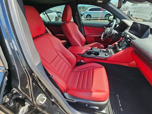 Used 2024 Lexus IS 500 RWD image 31