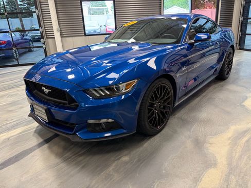 Used 2017 Ford Mustang GT Premium w/ Enhanced Security Package RWD image 3