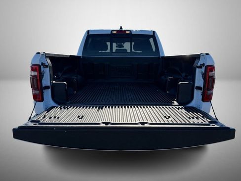 Used 2019 RAM 1500 Big Horn image 8