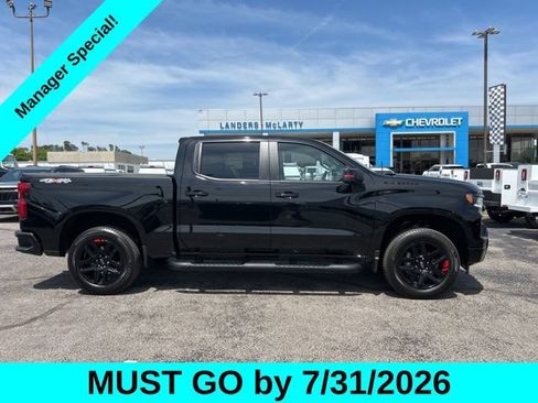 Used 2024 Chevrolet Silverado 1500 RST w/ Redline Edition AWD/4WD image 2