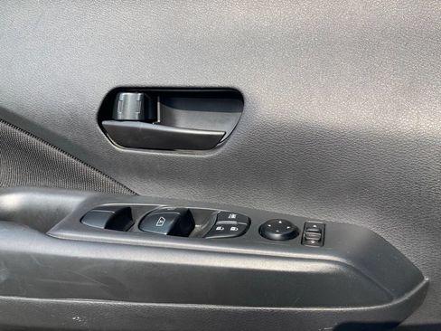 Used 2024 Nissan Kicks S FWD image 12