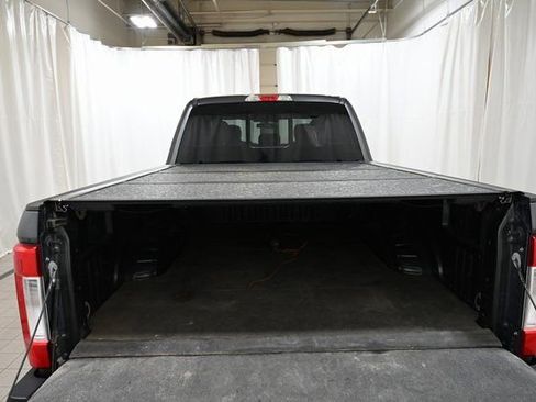 Used 2017 Ford F350 XLT w/ XLT Premium Package AWD/4WD image 13