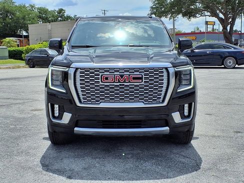 Used 2024 GMC Yukon Denali AWD/4WD image 2