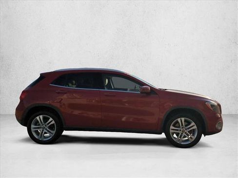 Used 2018 Mercedes-Benz GLA 250 image 4