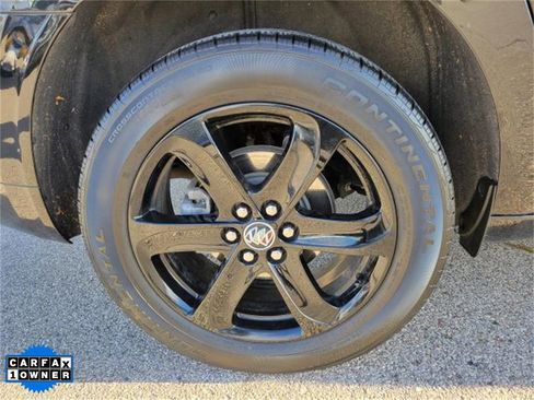 Used 2024 Buick Enclave Essence w/ Experience Buick Package image 5