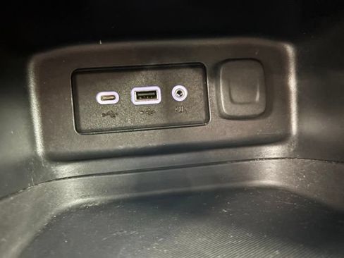 Used 2019 Chevrolet Equinox LT FWD image 31