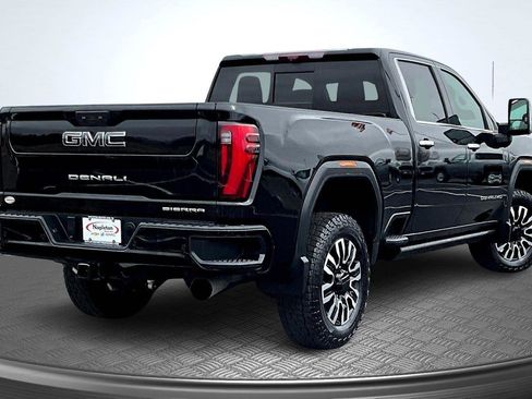 Used 2024 GMC Sierra 2500 Denali Ultimate w/ LPO, GMC Protection Package image 2