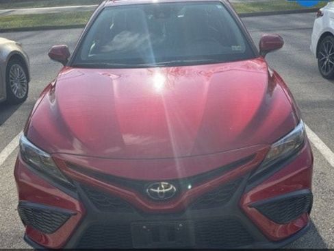 Used 2023 Toyota Camry SE image 15